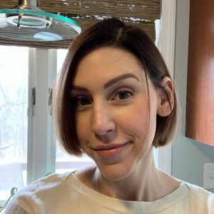 Meet your Posher, Shelly